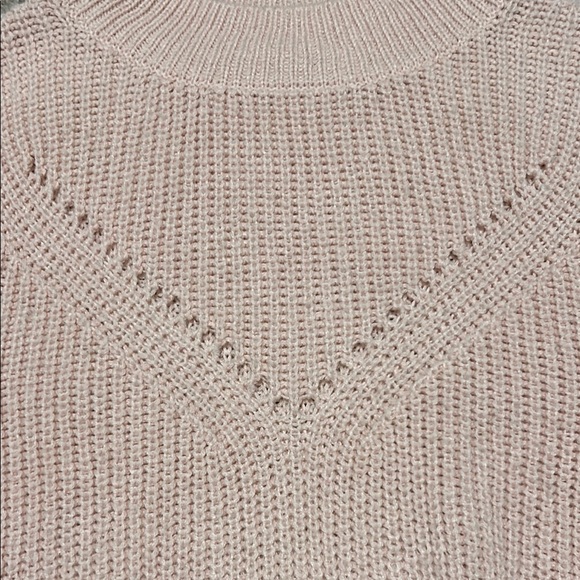 Francesca’s Pink Sweater - Picture 3 of 7